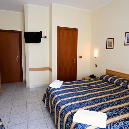 Hotel Loreto Milão Exterior foto