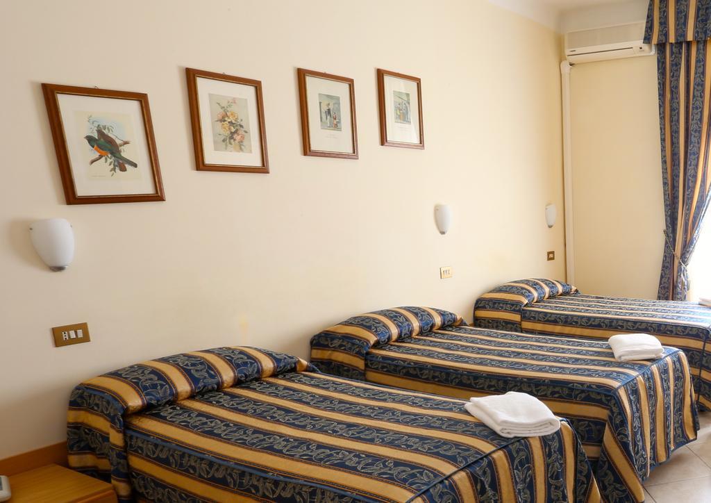 Hotel Loreto Milão Quarto foto